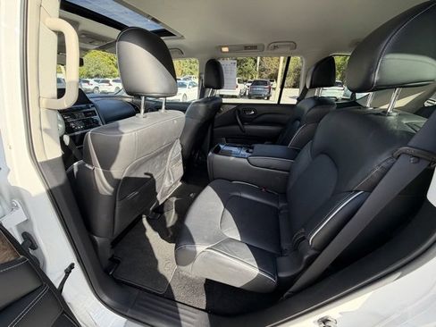 Certified 2022 INFINITI QX80 Premium Select w/ Cargo Package image 6