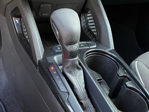 Used 2025 Chevrolet TrailBlazer LT FWD image 19