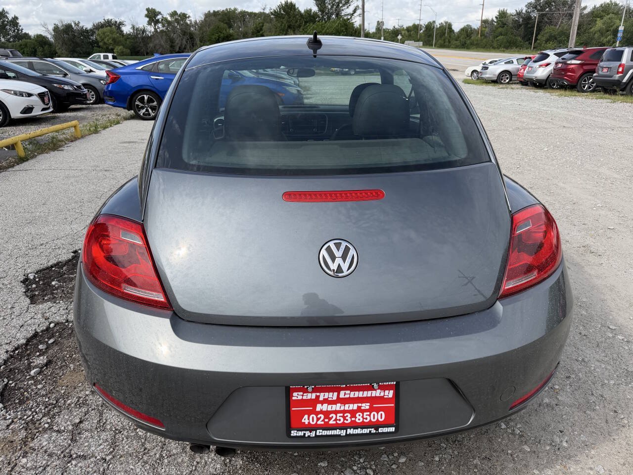 Used 2012 Volkswagen Beetle 2.5 FWD image 4