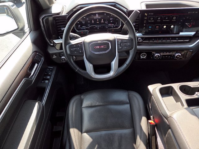 Used 2024 GMC Sierra 1500 SLT AWD/4WD image 22