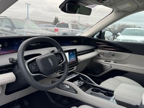 Used 2026 Lincoln Nautilus Reserve image 21