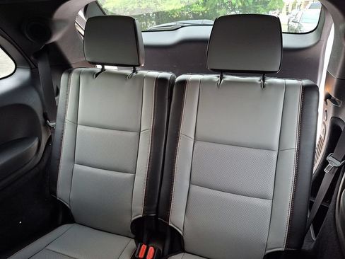 Used 2023 Dodge Durango GT AWD/4WD image 11