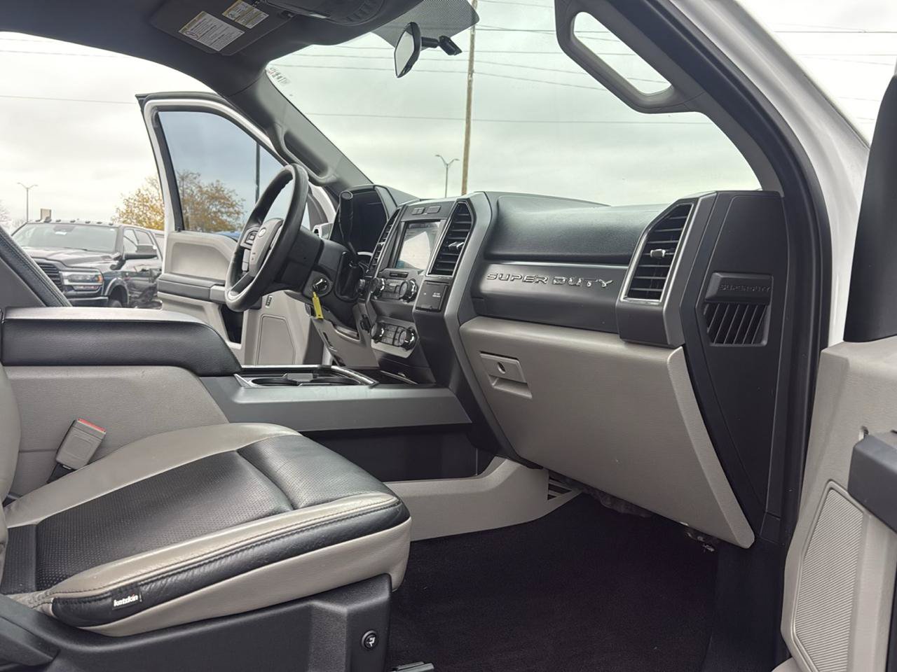 Used 2019 Ford F350 XLT w/ XLT Value Package AWD/4WD image 36