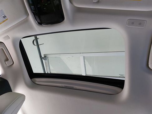 Used 2024 Lexus RX 350 FWD image 32