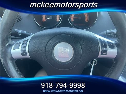 Used 2009 Saturn Sky Red Line image 13