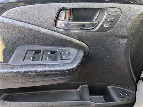 Used 2016 Honda Pilot Elite image 16