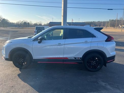 Used 2023 Mitsubishi Eclipse Cross LE image 8
