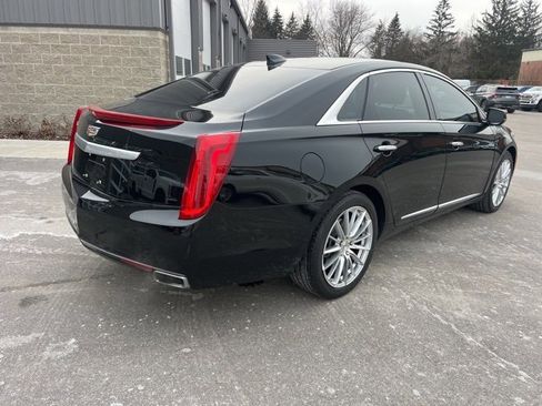Used 2017 Cadillac XTS Luxury image 5