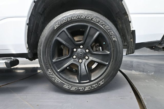 Used 2019 RAM 1500 Big Horn AWD/4WD image 10