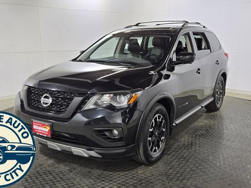 Used 2019 Nissan Pathfinder SL AWD/4WD image 3