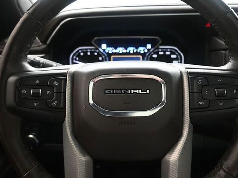 Used 2021 GMC Yukon Denali w/ Denali Premium Package image 35