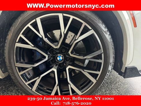 Used 2021 BMW X5 M w/ Competition Package AWD/4WD image 41
