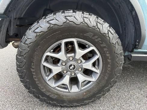 Used 2022 Ford Bronco Badlands AWD/4WD image 12