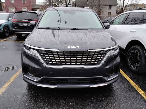 Used 2024 Kia Carnival SX image 12