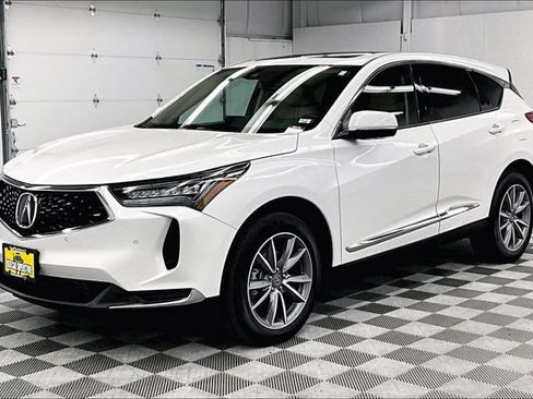 Used 2023 Acura RDX w/ Technology Package FWD image 11