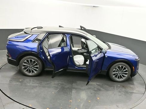 New 2025 Cadillac Lyriq Sport image 64