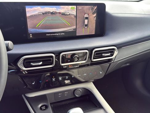 New 2026 Nissan Sentra SL w/ Floor Mat Package image 23