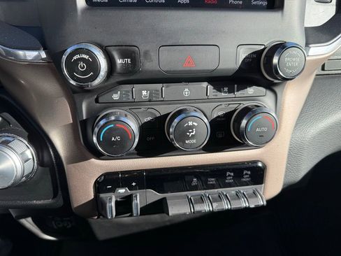 Used 2021 RAM 1500 Laramie image 22