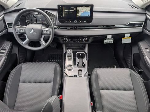 New 2026 Mitsubishi Outlander ES AWD/4WD image 24