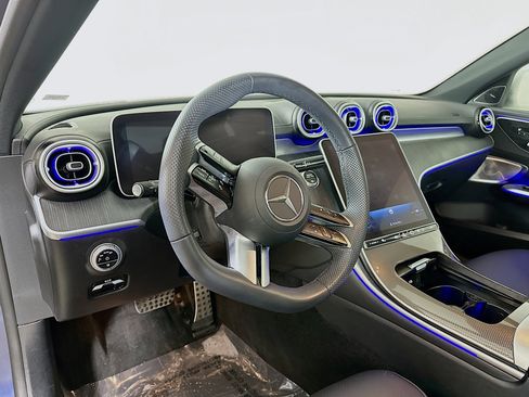 Used 2024 Mercedes-Benz C 300 4MATIC Sedan image 9