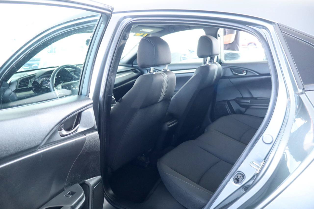 Used 2018 Honda Civic Sport image 29