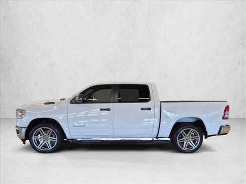 Used 2024 RAM 1500 Big Horn AWD/4WD image 8