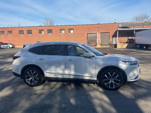 Used 2023 Acura MDX SH-AWD w/ Technology Package image 6