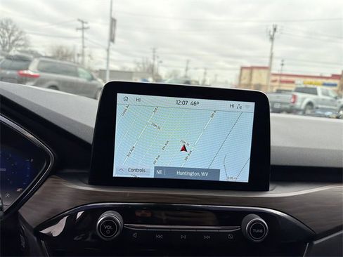 Used 2020 Ford Escape Titanium w/ Titanium Premium Package 2.0 image 21