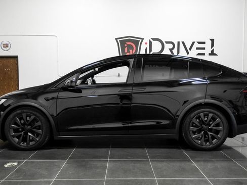 Used 2023 Tesla Model X AWD/4WD image 11