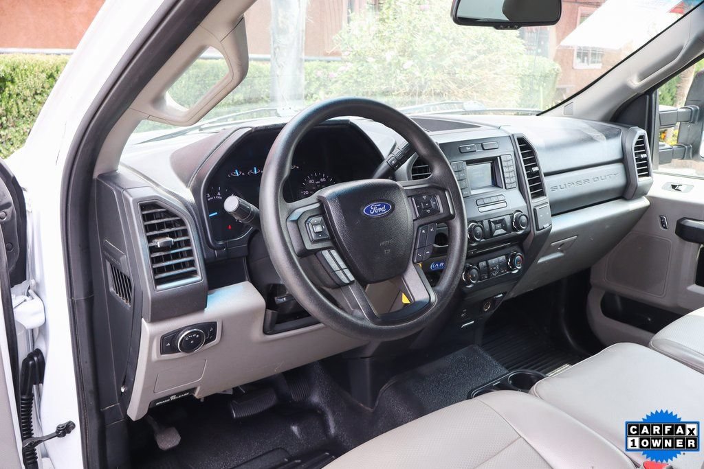 Used 2017 Ford F350 XL w/ Power Equipment Group RWD image 18