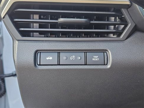 New 2025 Nissan Altima 2.5 SR image 31