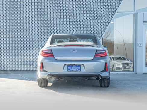 Used 2017 Honda Accord EX-L image 26