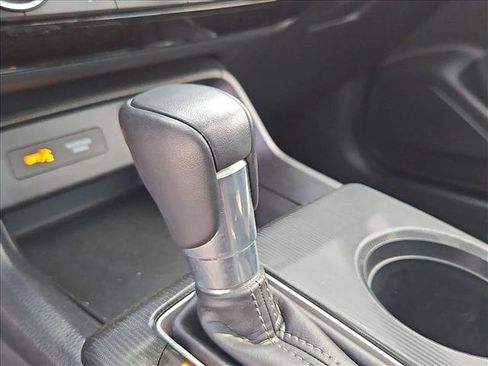 Used 2024 Honda Civic EX-L image 11