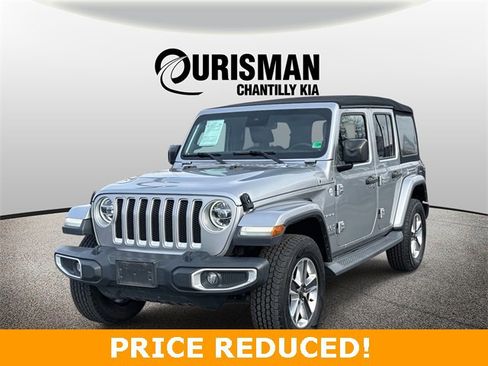 Used 2019 Jeep Wrangler Unlimited Sahara image 5