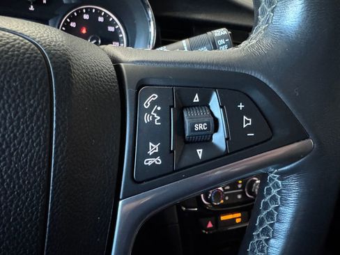 Certified 2022 Buick Encore Preferred w/ Safety Package image 14