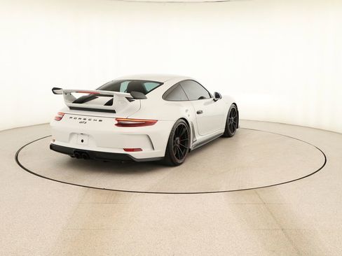 Used 2018 Porsche 911 GT3 RWD image 5