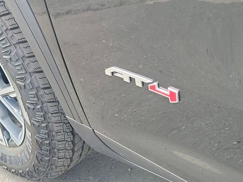 Used 2026 GMC Acadia AT4 w/ Luxury Package image 33