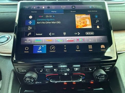 Used 2023 Jeep Grand Cherokee L Summit w/ Luxury Tech Group V AWD/4WD image 20