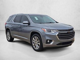 Used 2018 Chevrolet Traverse Premier w/ Driver Confidence II Package FWD video 3