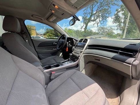 Used 2013 Chevrolet Malibu LS image 14