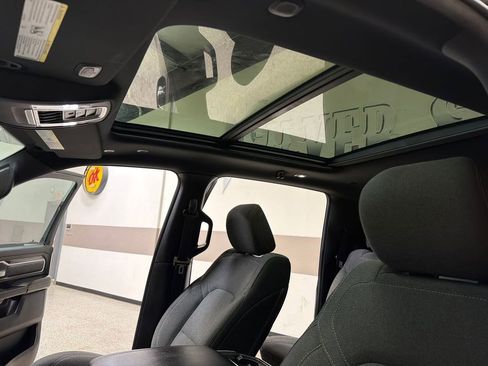 Used 2019 RAM 1500 Big Horn RWD image 27