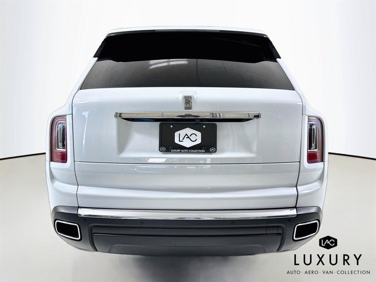 Used 2022 Rolls-Royce Cullinan w/ Cullinan Package AWD/4WD image 6