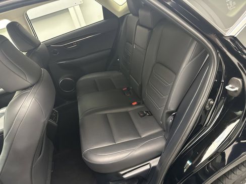 Used 2015 Lexus NX 300h AWD image 13