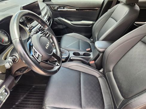 Used 2022 Kia Seltos EX AWD/4WD image 12
