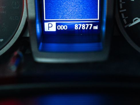 Used 2019 Toyota Tacoma TRD Sport image 50