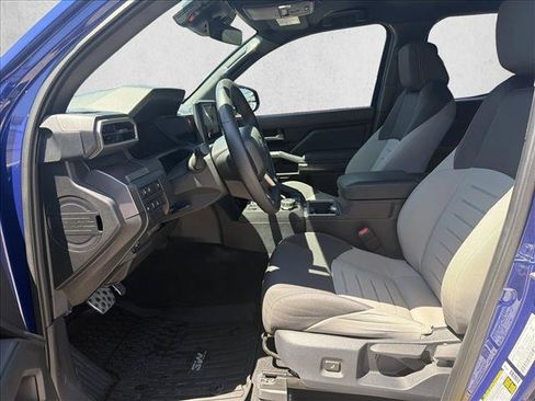 Used 2025 Toyota Tacoma TRD Sport AWD/4WD image 10
