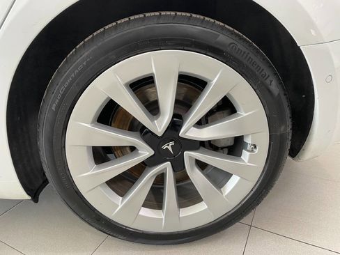 Used 2022 Tesla Model 3 image 11