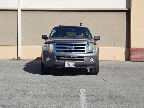 Used 2014 Ford Expedition EL XLT w/ Leather Seating Package image 9