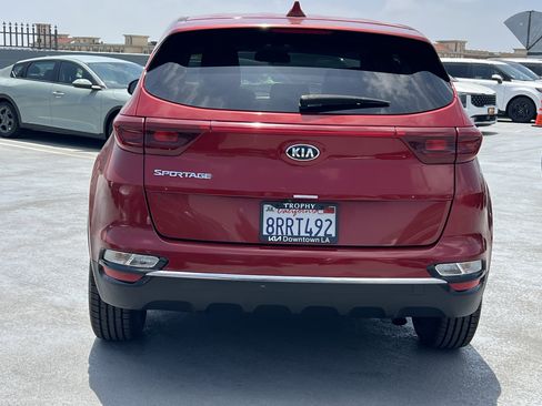 Used 2020 Kia Sportage LX w/ LX Popular Package FWD image 6