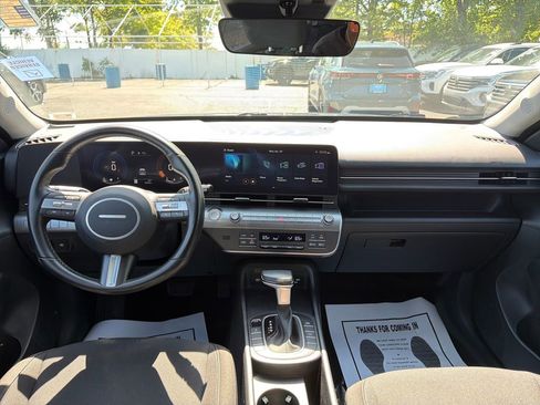 Used 2024 Hyundai Kona SEL AWD/4WD image 15